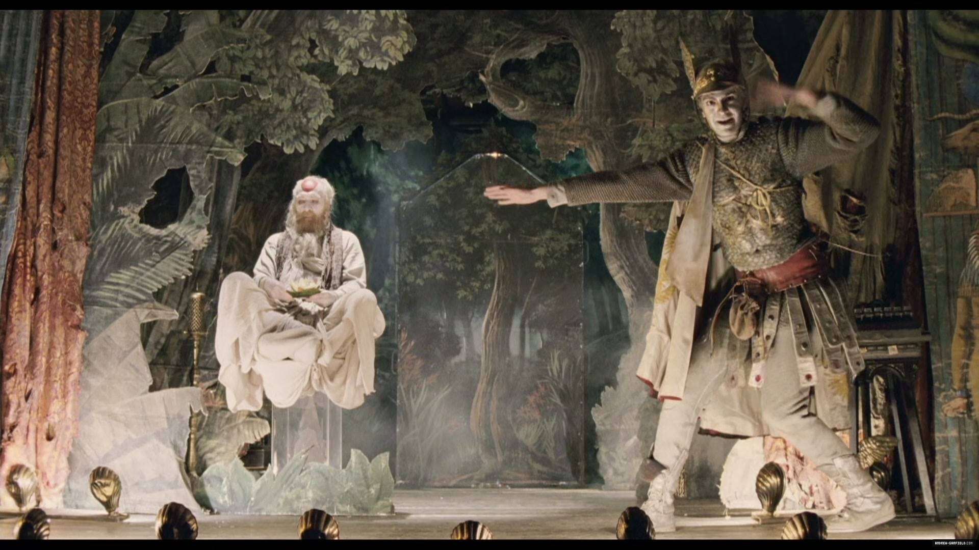 002.jpg