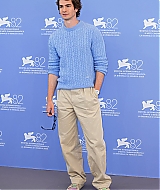 Filename=1071.jpg
Filesize=726KiB
Dimensions=1333x2000
Date added=Aug 29, 2025 1071.jpg