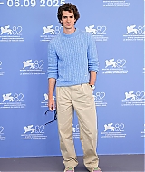 Filename=1072.jpg
Filesize=750KiB
Dimensions=1333x2000
Date added=Aug 29, 2025 1072.jpg