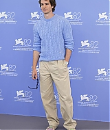 Filename=1091.jpg
Filesize=728KiB
Dimensions=1333x2000
Date added=Aug 29, 2025 1091.jpg
